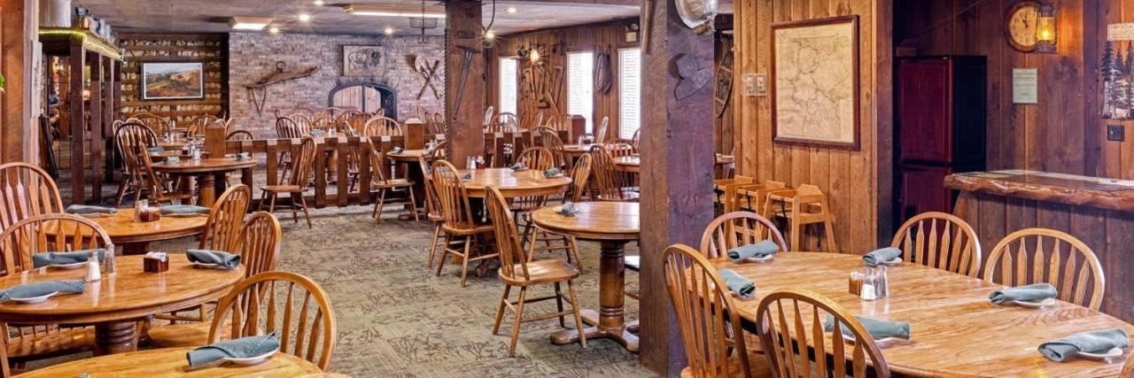 The Ridgeline Hotel At Yellowstone, Ascend Hotel Collection Gardiner Ngoại thất bức ảnh