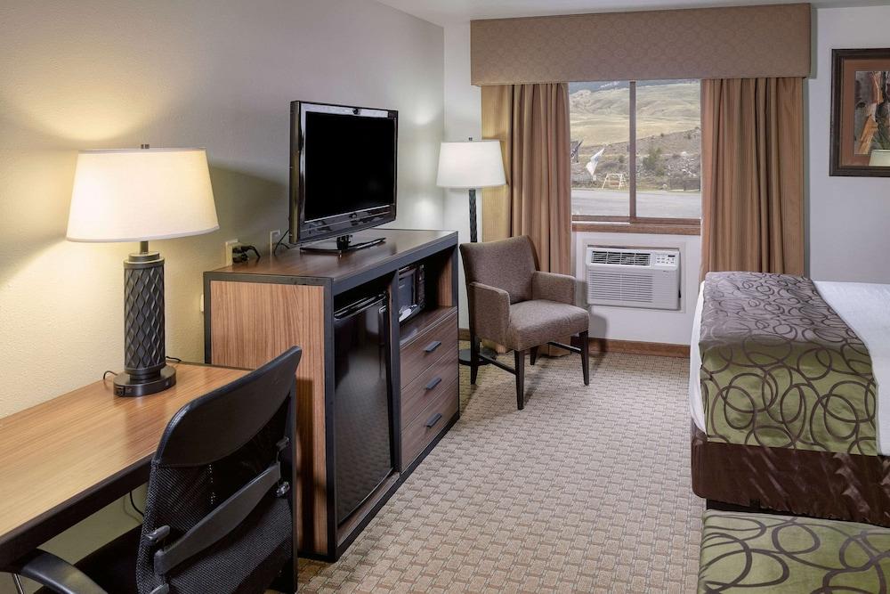 The Ridgeline Hotel At Yellowstone, Ascend Hotel Collection Gardiner Ngoại thất bức ảnh