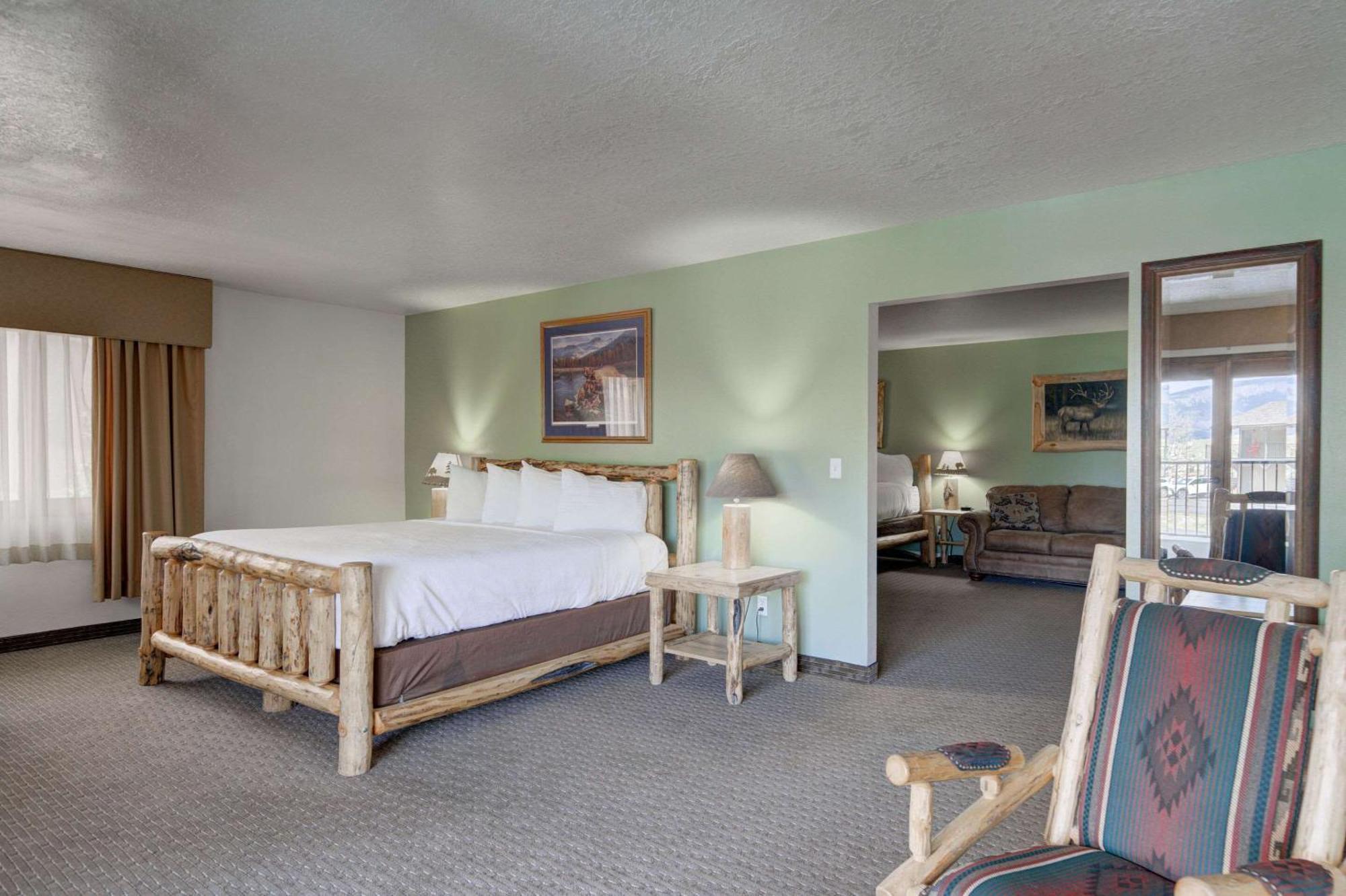 The Ridgeline Hotel At Yellowstone, Ascend Hotel Collection Gardiner Ngoại thất bức ảnh