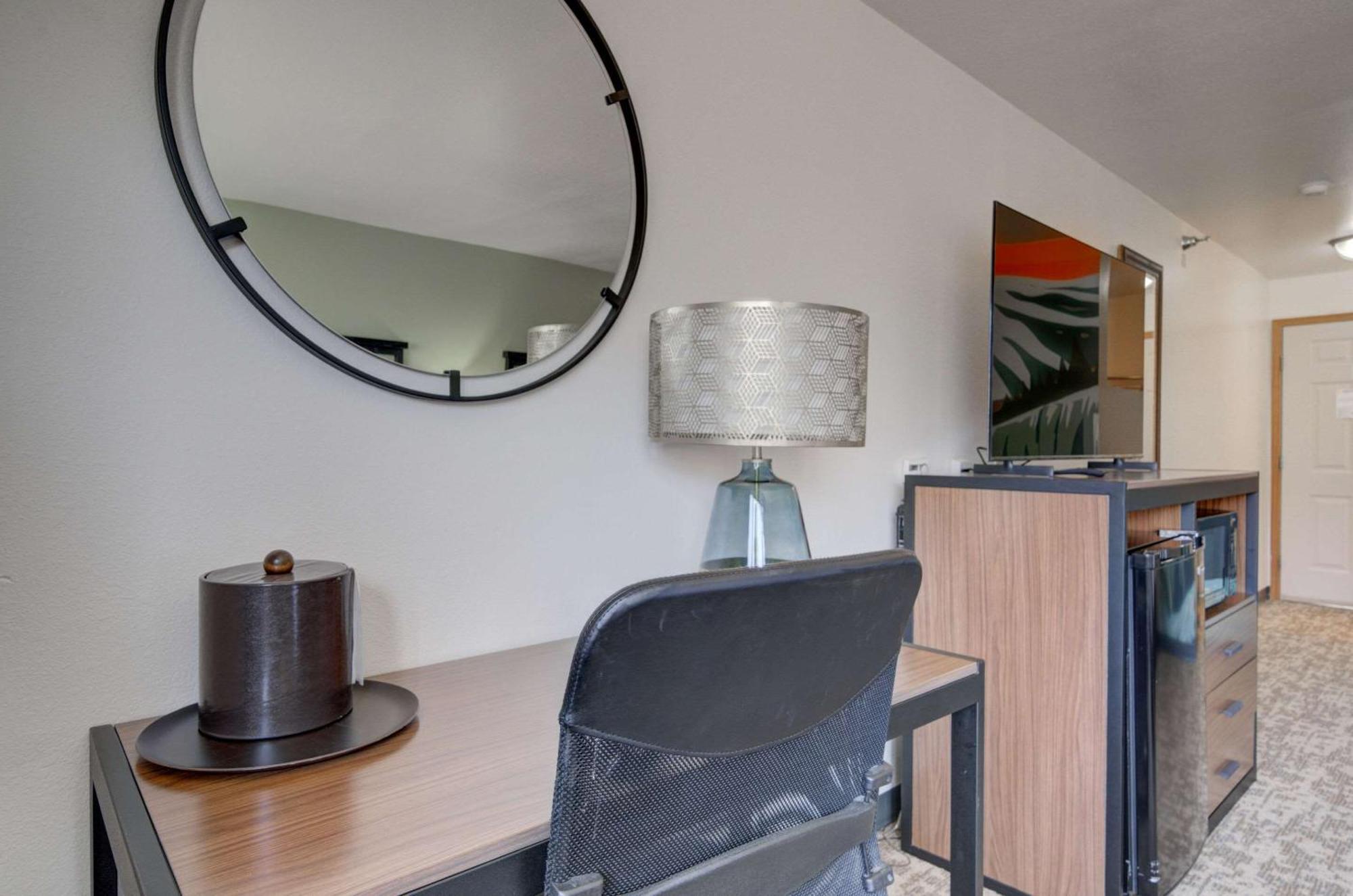 The Ridgeline Hotel At Yellowstone, Ascend Hotel Collection Gardiner Ngoại thất bức ảnh
