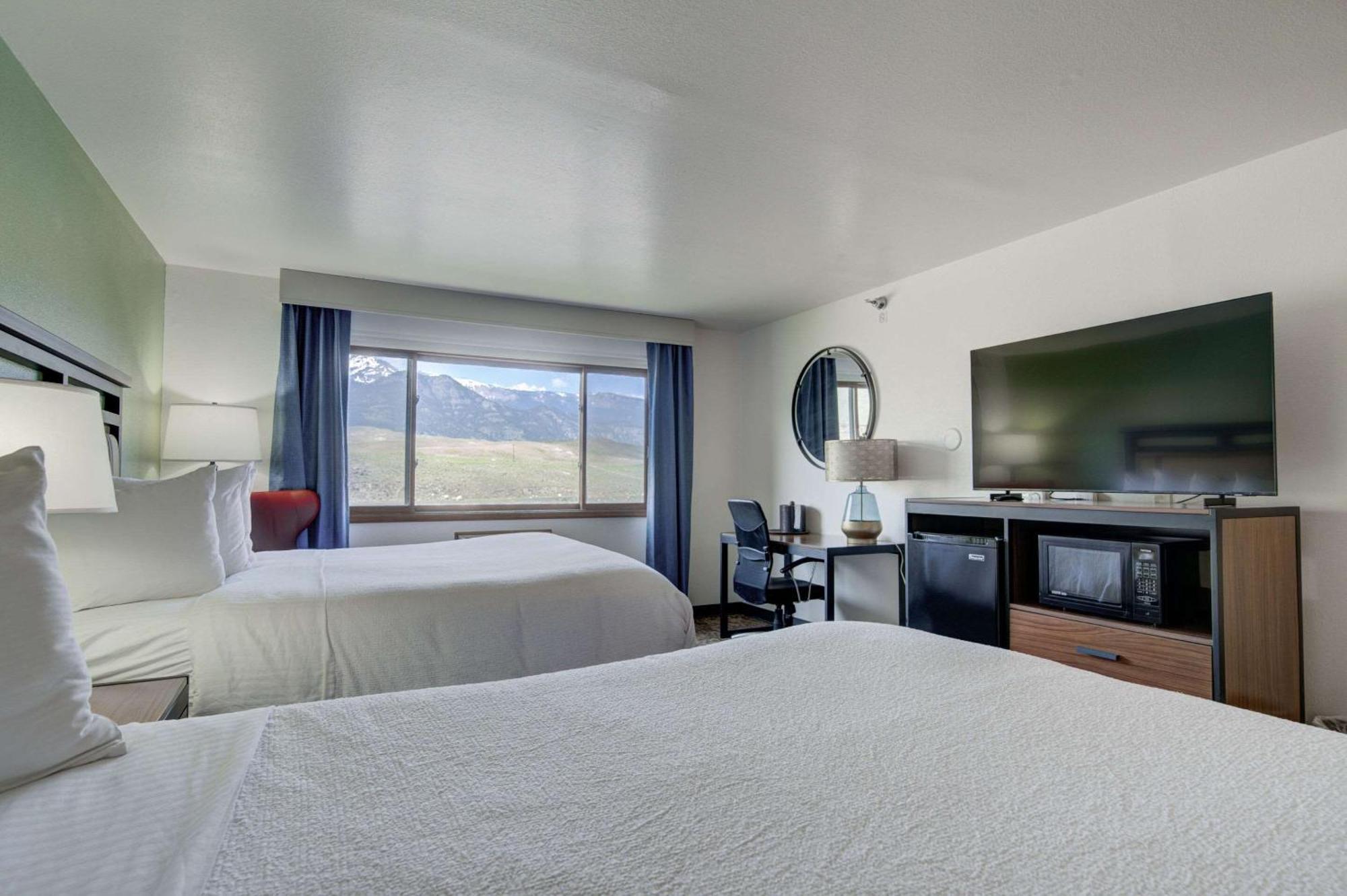 The Ridgeline Hotel At Yellowstone, Ascend Hotel Collection Gardiner Ngoại thất bức ảnh