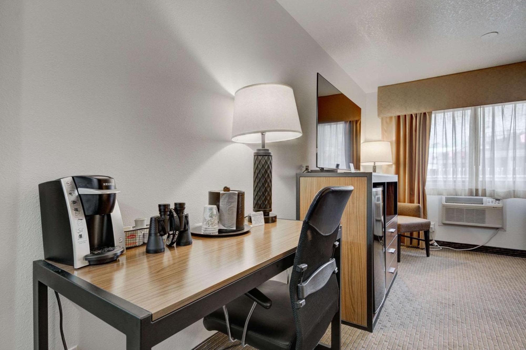 The Ridgeline Hotel At Yellowstone, Ascend Hotel Collection Gardiner Ngoại thất bức ảnh